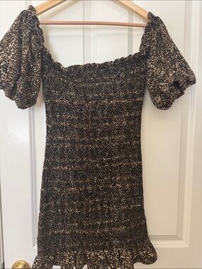 Topshop Black and Cream Leopard Smocked Puff-Sleeve Mini Dress